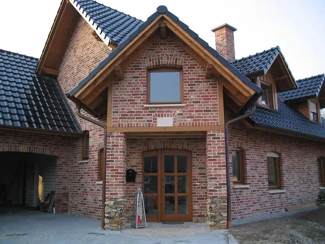 Кирпич ручной формовки Nelissen Old-Gothic 210x100x50