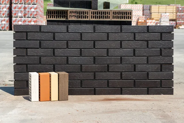 Кирпич керамический облицовочный Красная Гвардия Premium Black 1НФ, 250x120x65 мм