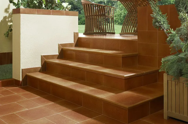 Paradyz Taurus Brown 000