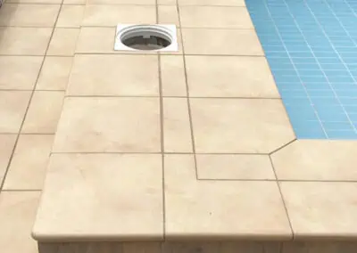 Pool River Palace Keralux.jpg