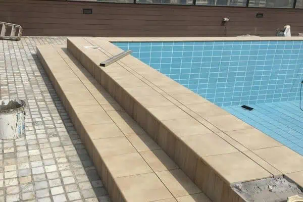 Pool River Palace Keralux 4.jpg
