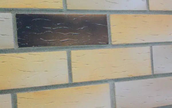 Shop Property File 8931 7418.jpg