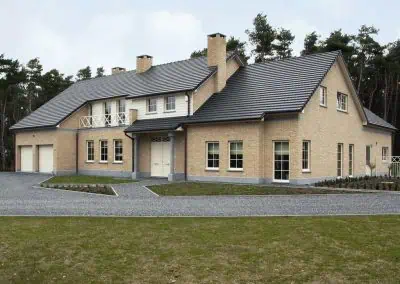11487_kirpich-ruchnoy-formovki-nelisse.jpg