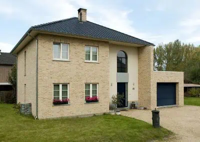 11489_kirpich-ruchnoy-formovki-nelisse.jpg