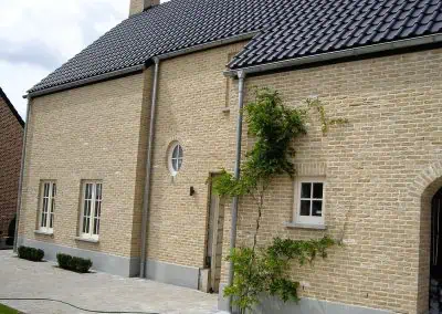 11492_kirpich-ruchnoy-formovki-nelisse.jpg