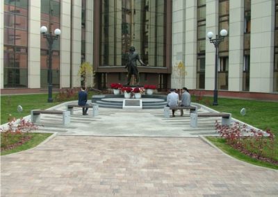 starij-gorod-b-1-fsm-6-listopad-granit-klen-60_3.jpg
